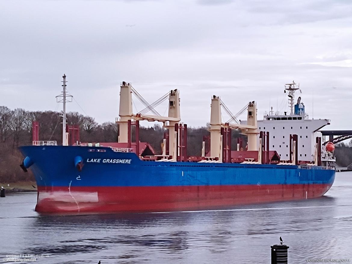 Lake-Grassmere - Bulk Carrier vessel registered in Panama