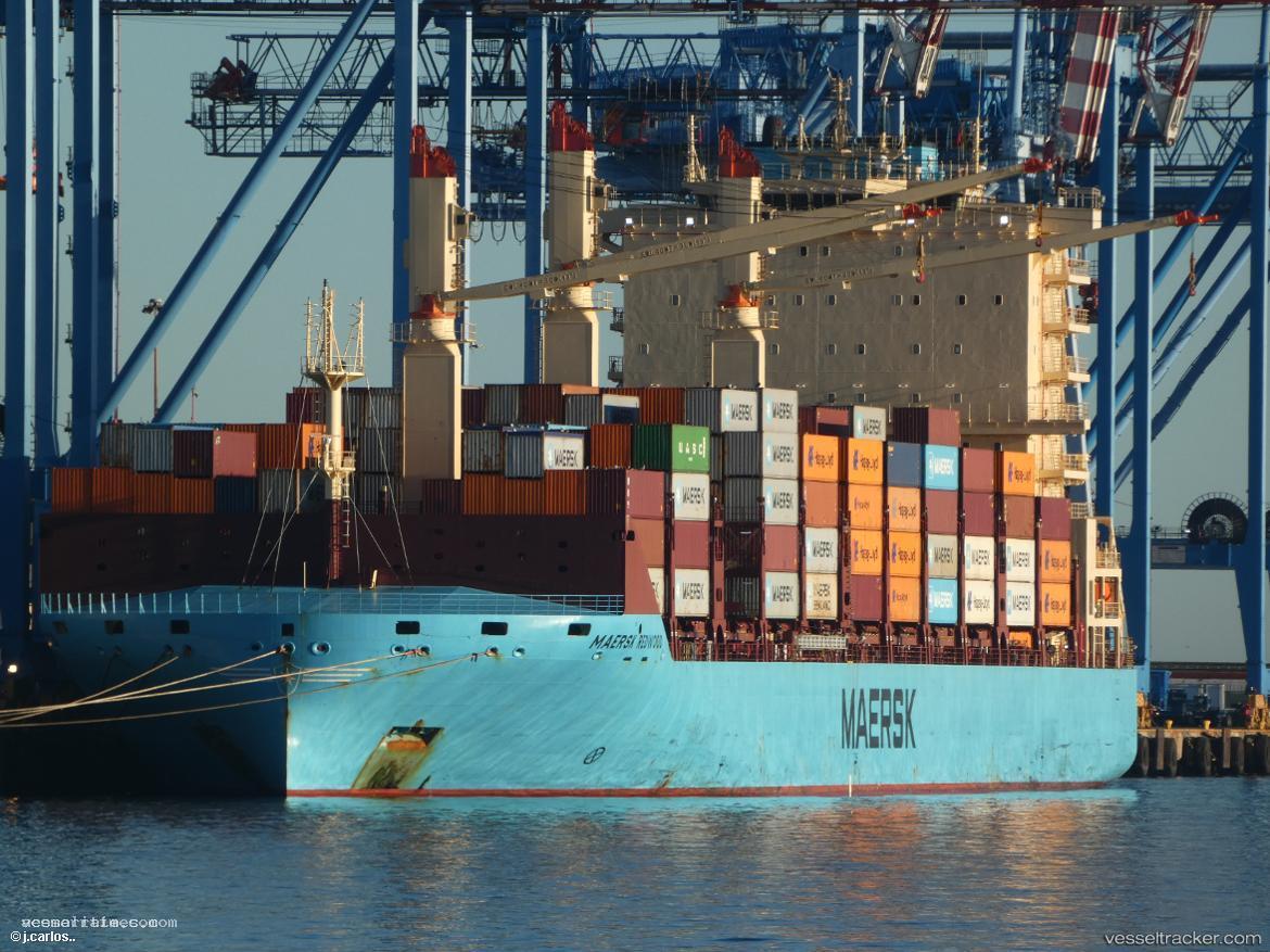 Maersk-Redwood - Container Ship vessel registered in Singapore