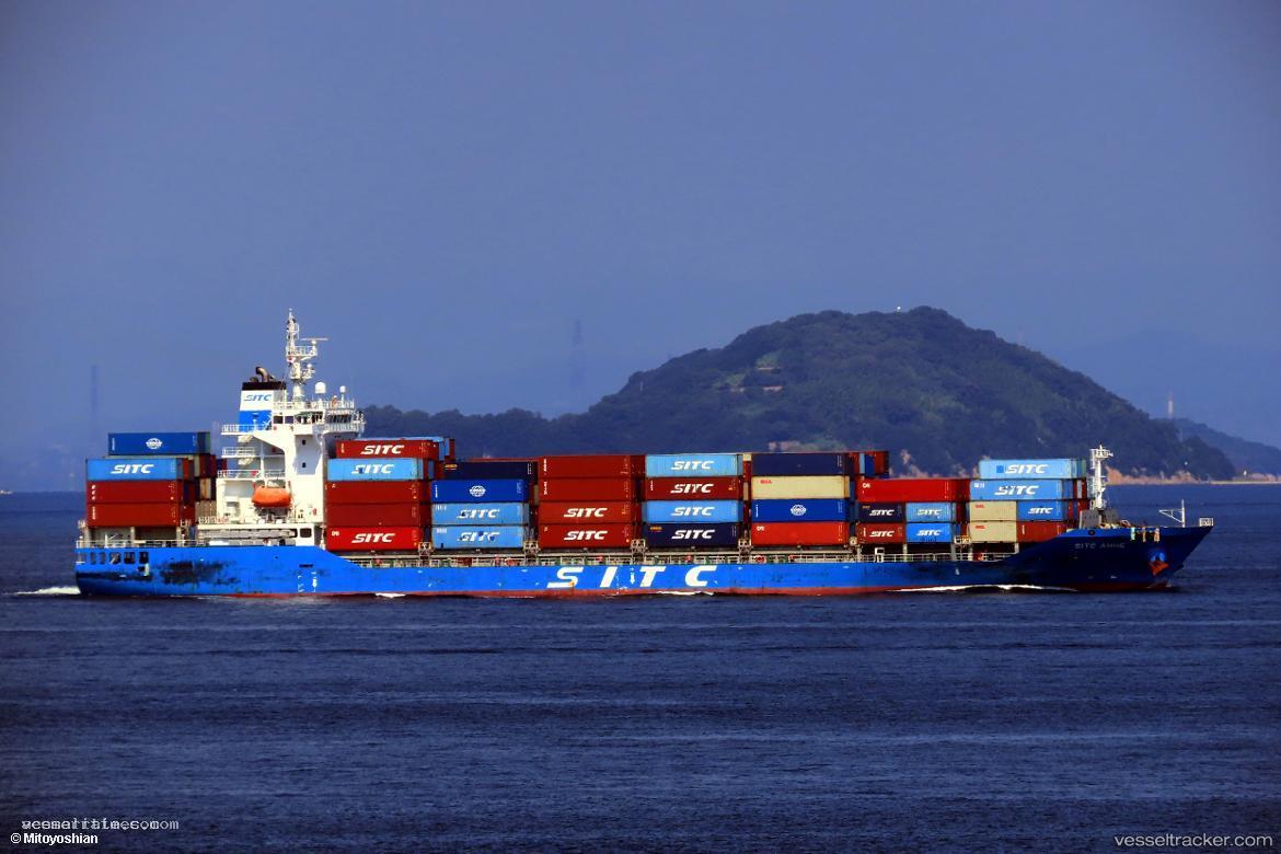 Sitc-Anhe - Container Ship vessel registered in Hong Kong