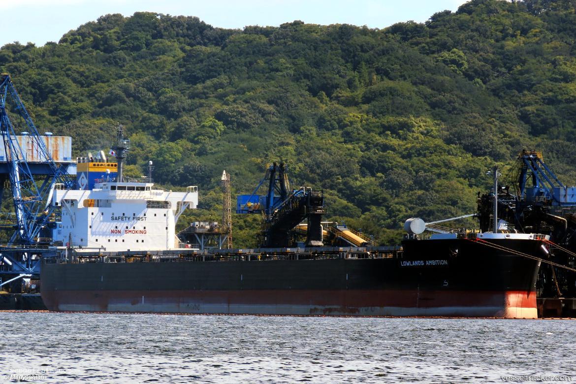 Lowlands-Ambition - Bulk Carrier vessel registered in Panama