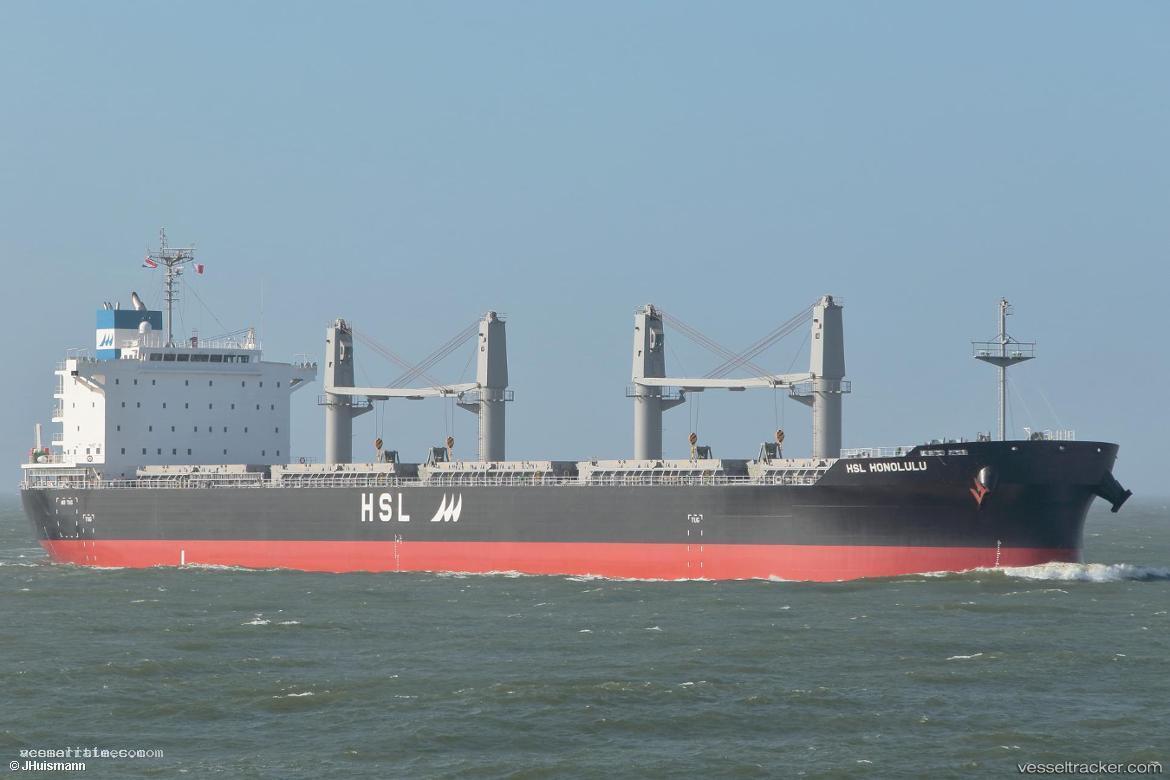 Hsl-Honolulu - Bulk Carrier vessel registered in Marshall Islands