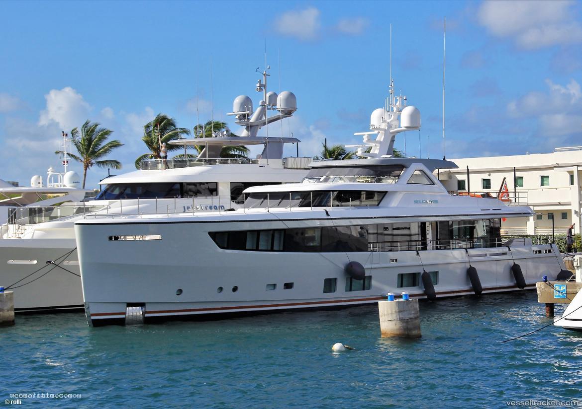 Solemates-V - Sailing Vessel vessel registered in Cayman Islands