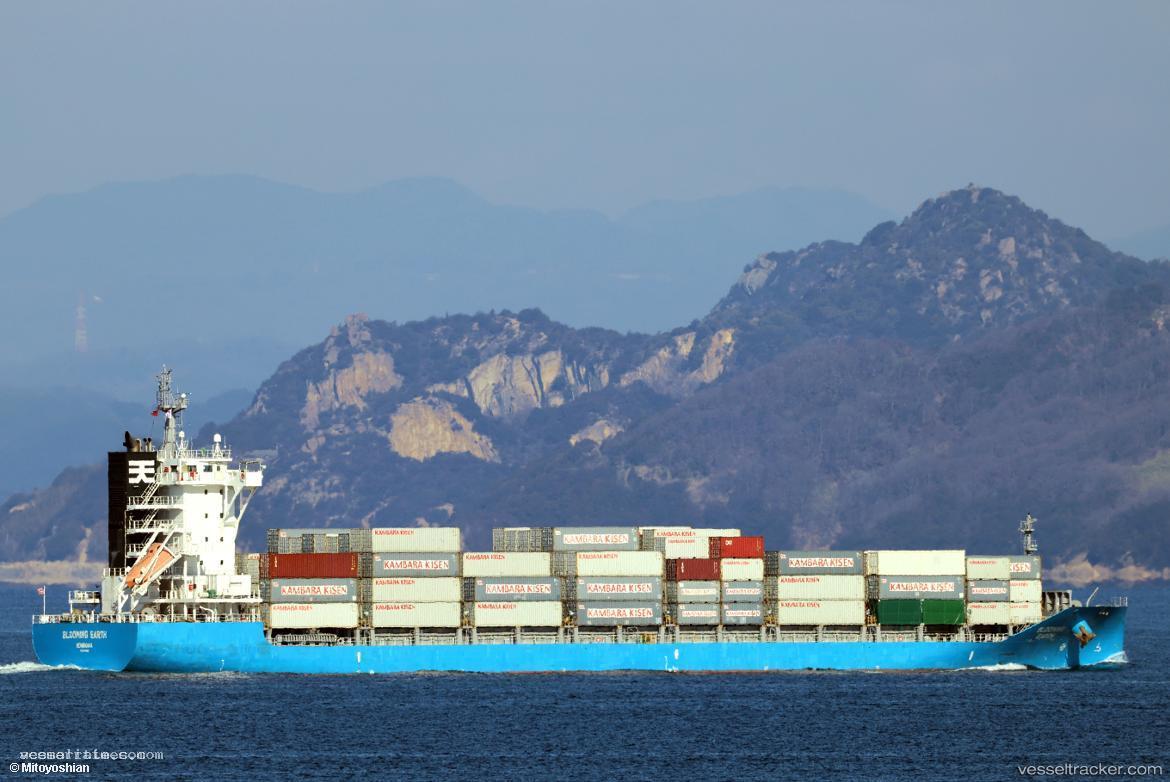 Blooming-Earth - Container Ship vessel registered in Liberia