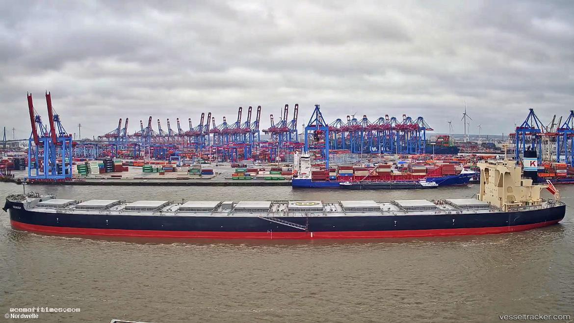 Aquajoy - Bulk Carrier vessel registered in Panama