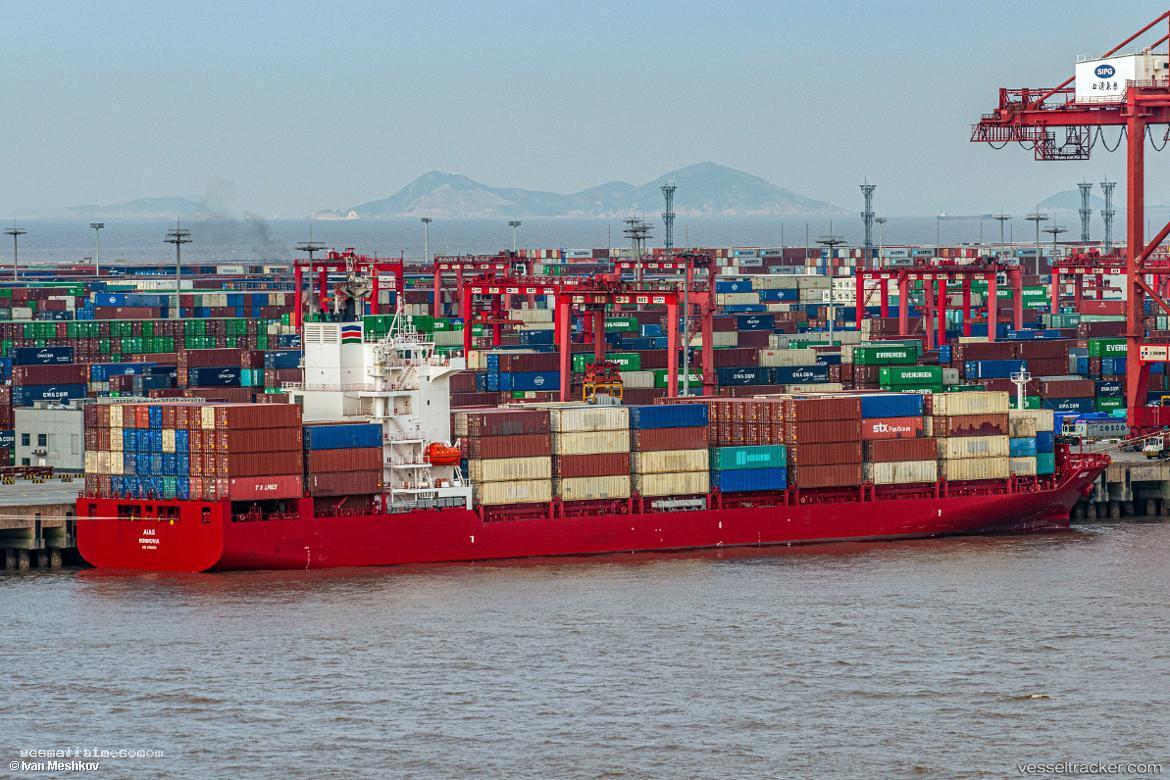 Seaboard-Genesis - Container Ship vessel registered in Liberia