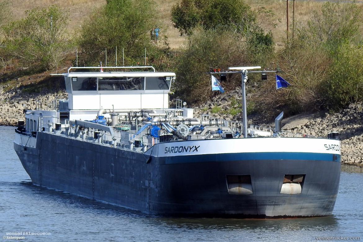 Sardonyx - Other Tanker vessel registered in Netherlands