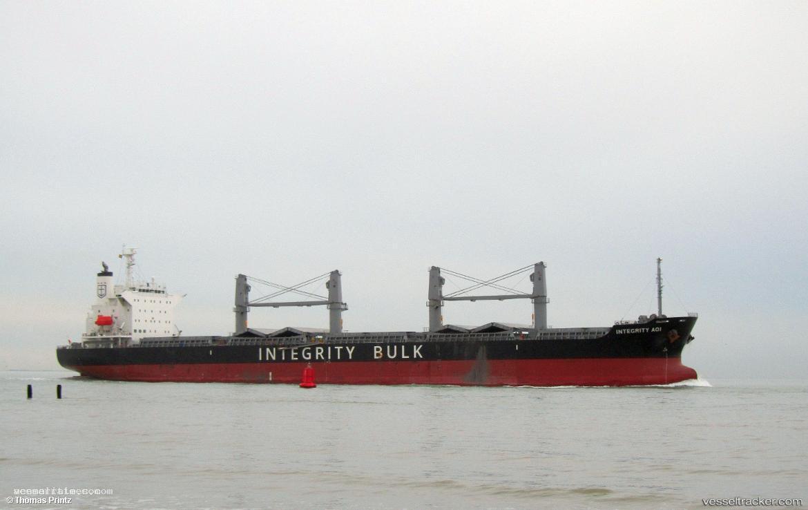 Integrity-Aoi - Bulk Carrier vessel registered in Panama