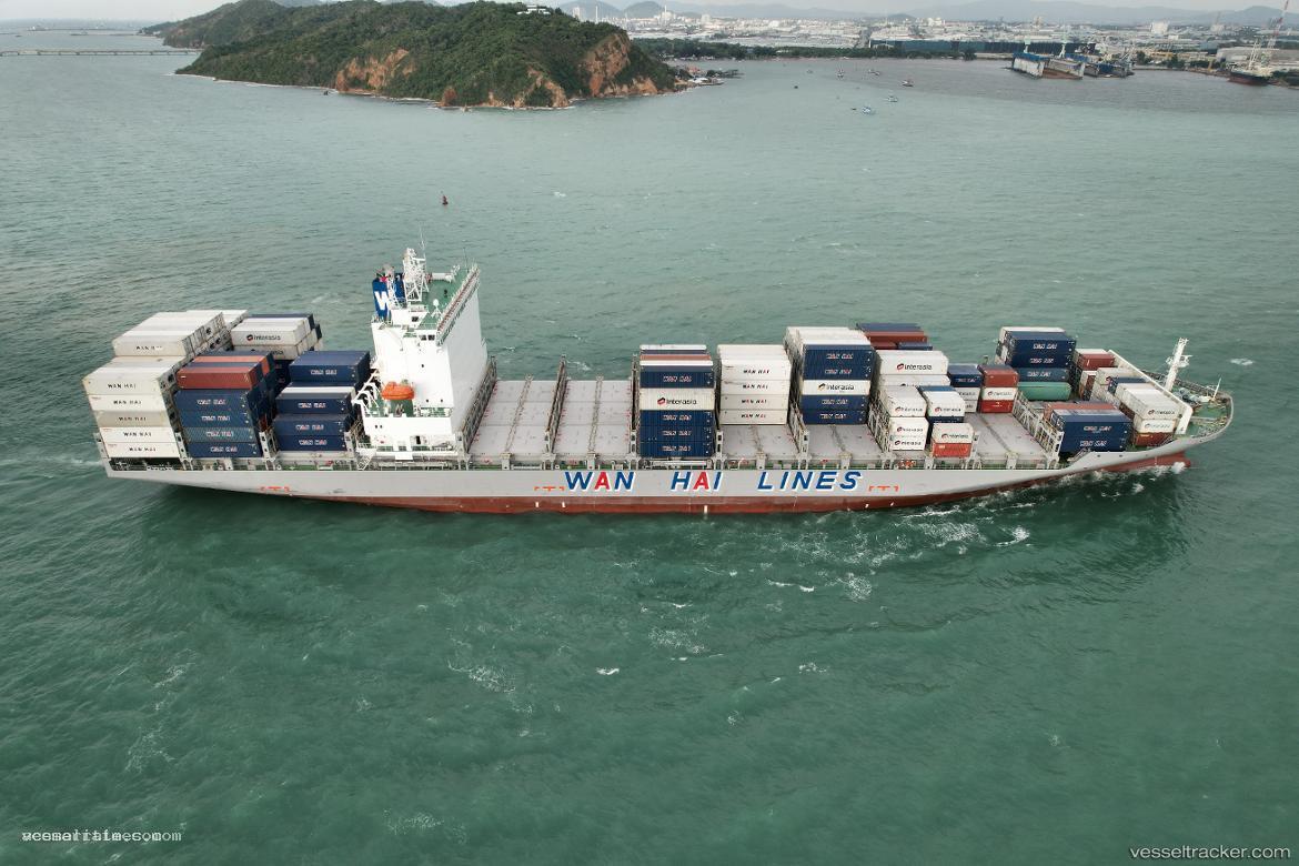 Wan-Hai-367 - Container Ship vessel registered in Singapore