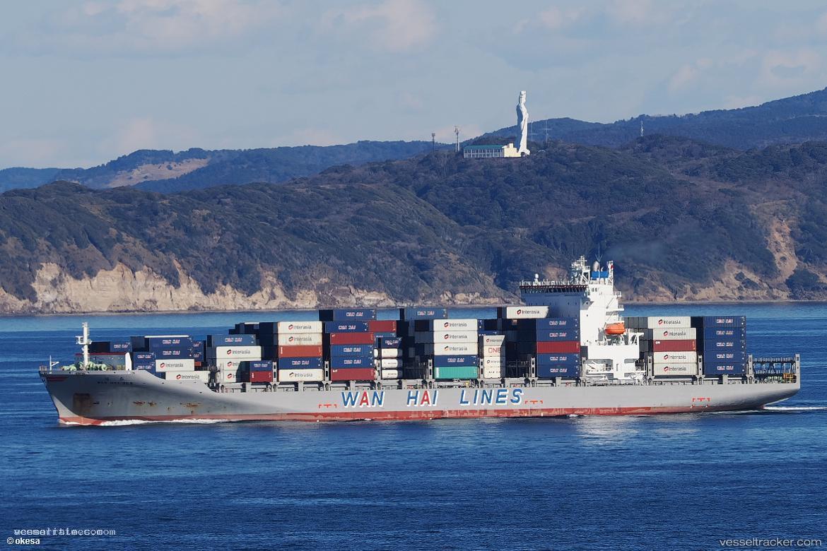Wan-Hai-368 - Container Ship vessel registered in Singapore