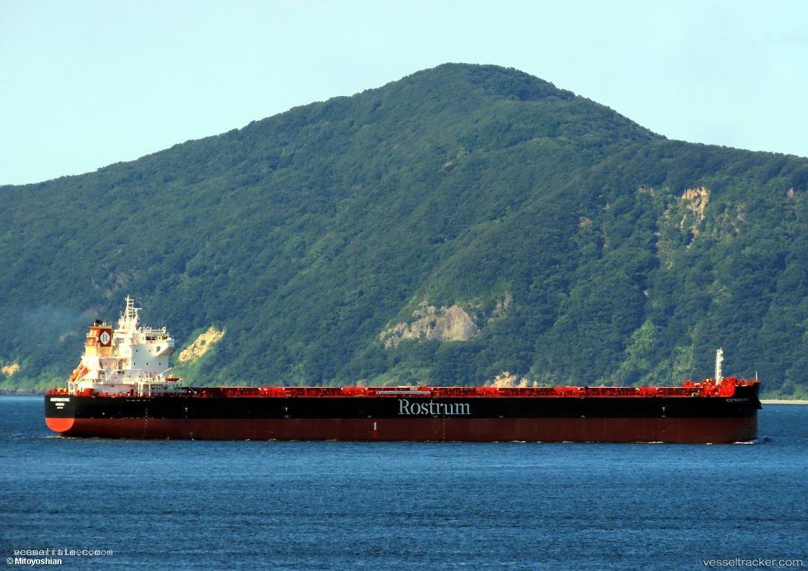 Rostrum-Cynic - Bulk Carrier vessel registered in Liberia