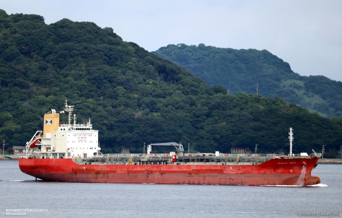 Scarlet-Robin - Oil Products Tanker vessel registered in Marshall Islands