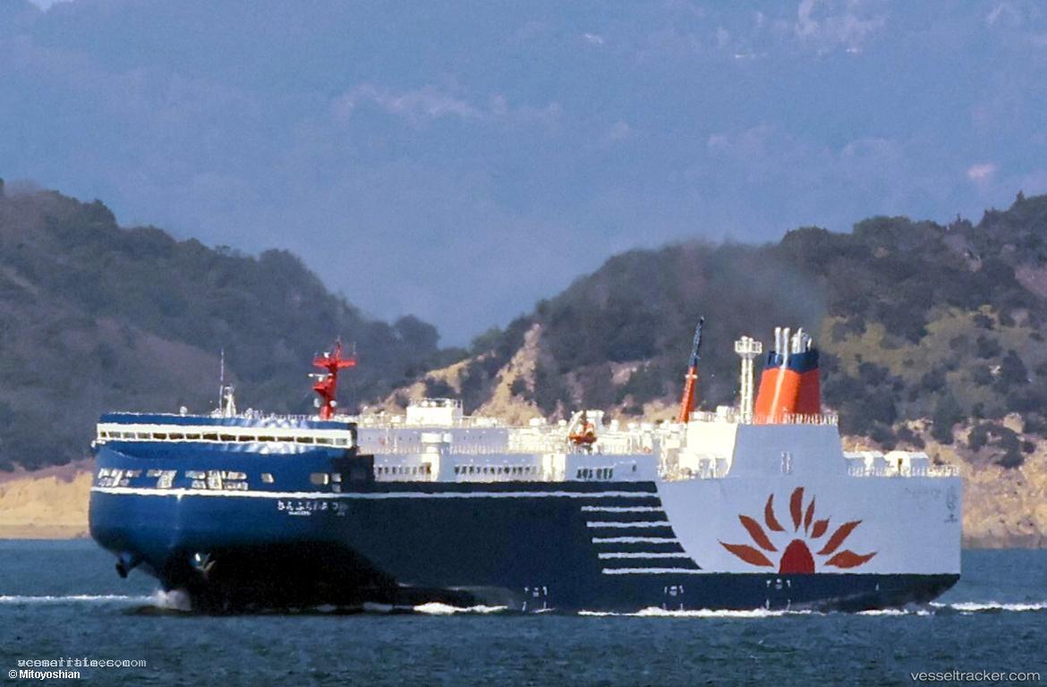 Sunflower-Pirka - Passenger Ro Ro Cargo Ship vessel registered in Japan