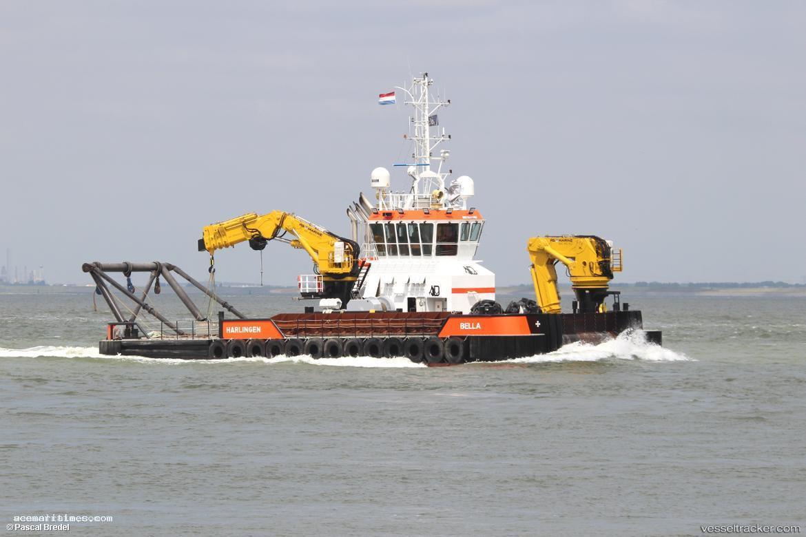 Bella - Tug vessel registered in Netherlands