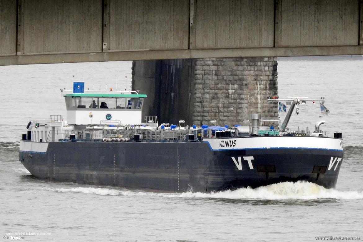 Vilnius - Other Tanker vessel registered in Netherlands