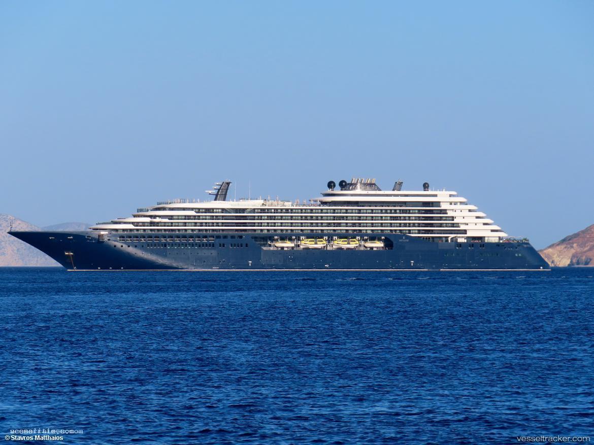 Luminara - Cruise Ship vessel registered in Malta