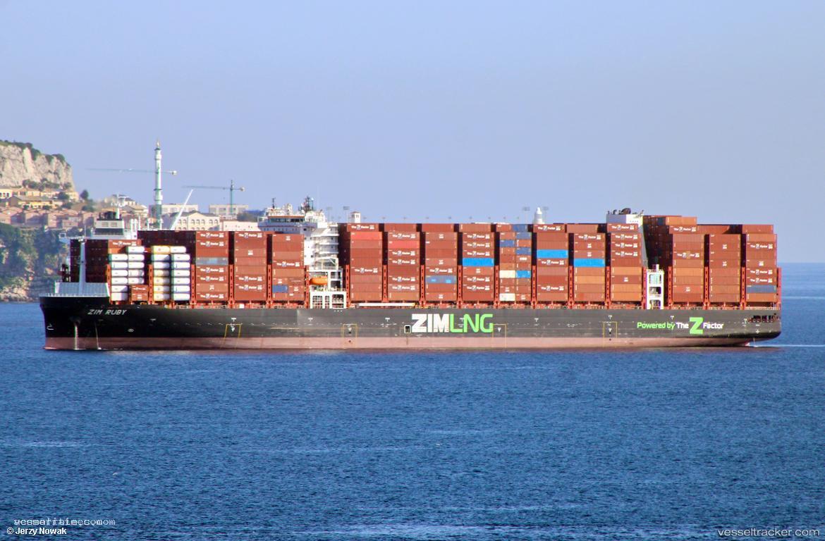 Zim-Ruby - Container Ship vessel registered in Hong Kong