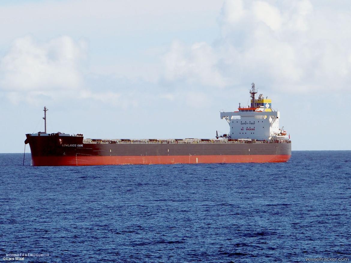 Lowlands-Kami - Bulk Carrier vessel registered in Singapore