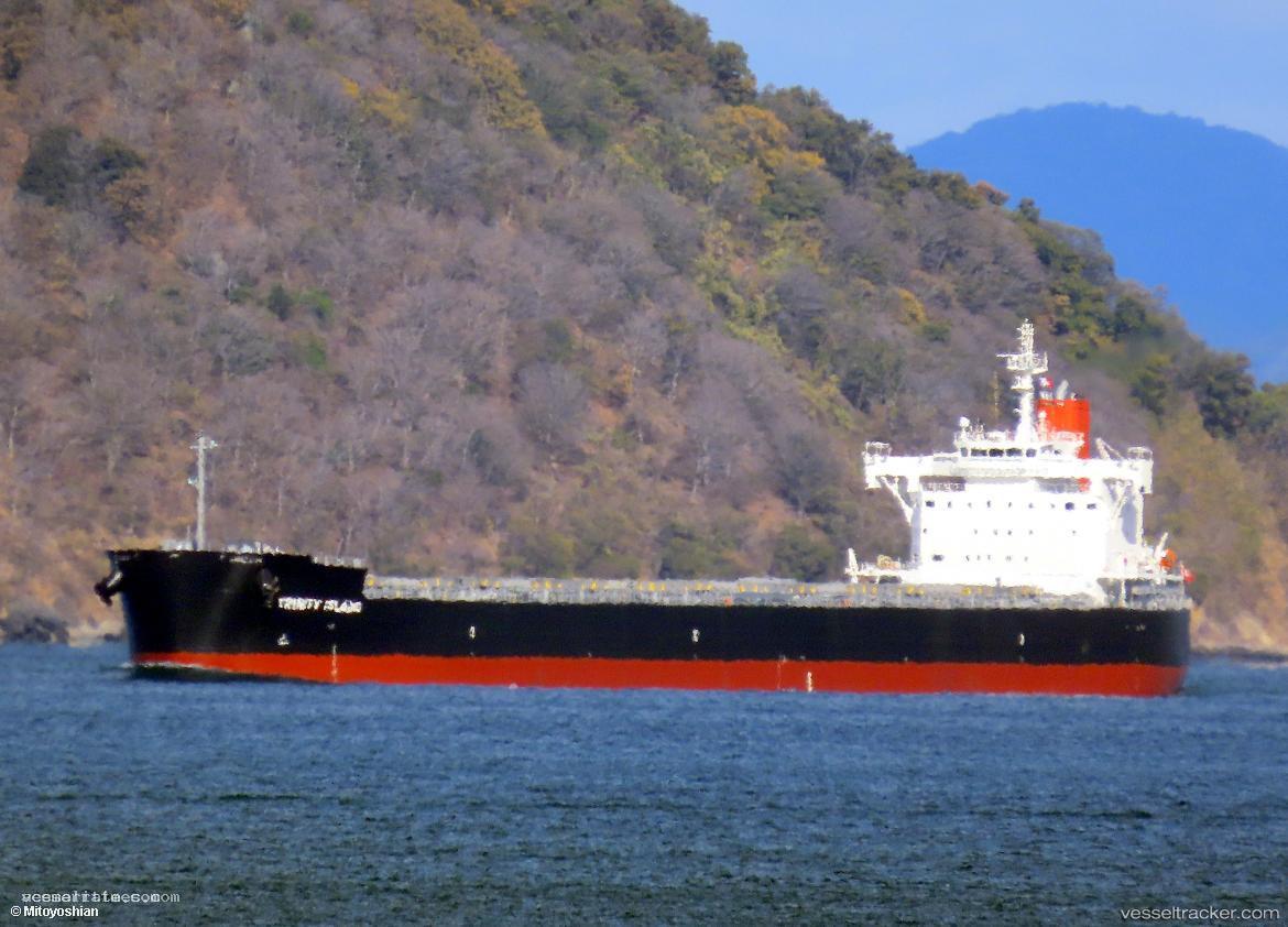 Trinity-Island - Bulk Carrier vessel registered in Hong Kong