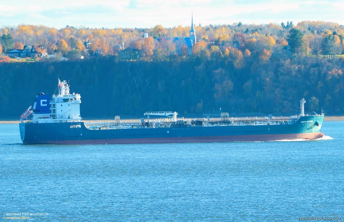 White-Allegra - Asphalt Bitumen Tanker vessel registered in Marshall Islands