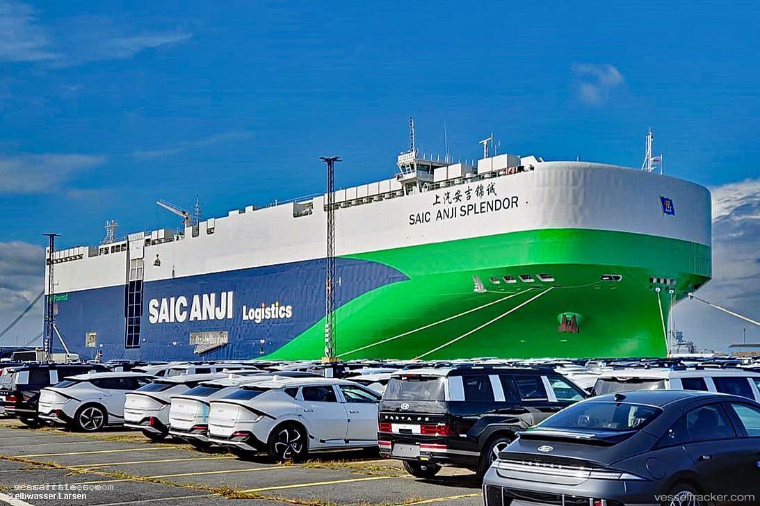 Saic-Anji-Splendor - Vehicles Carrier vessel registered in Liberia