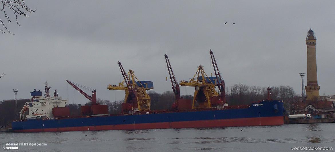 Seahabit - Bulk Carrier vessel registered in Malta