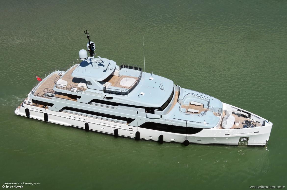 Gioia - Sailing Vessel vessel registered in Cayman Islands