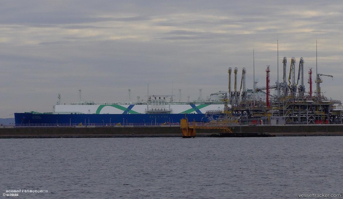 Bu-Fintas - Lng Tanker vessel registered in Liberia