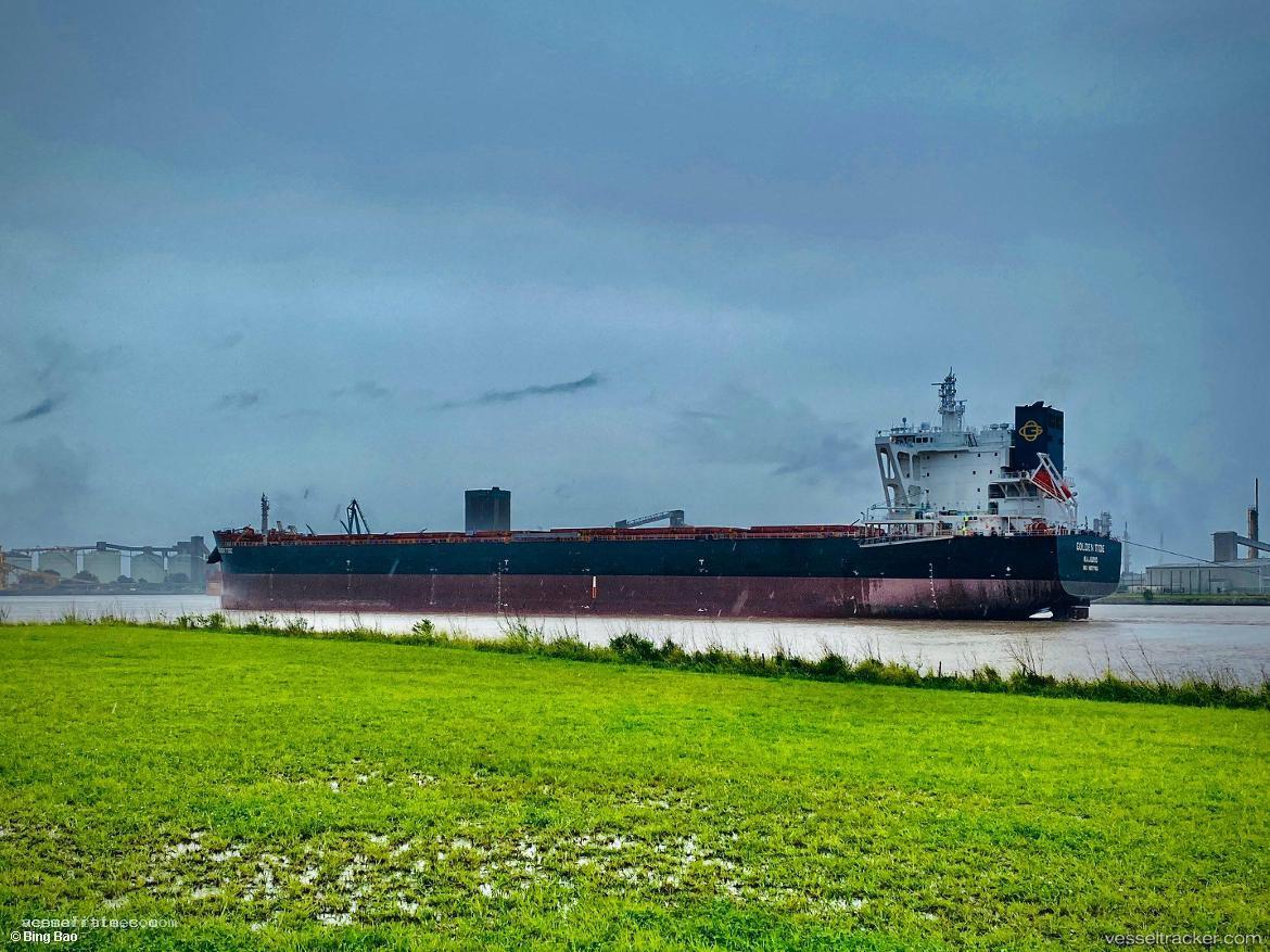 Golden-Tide - Bulk Carrier vessel registered in Marshall Islands