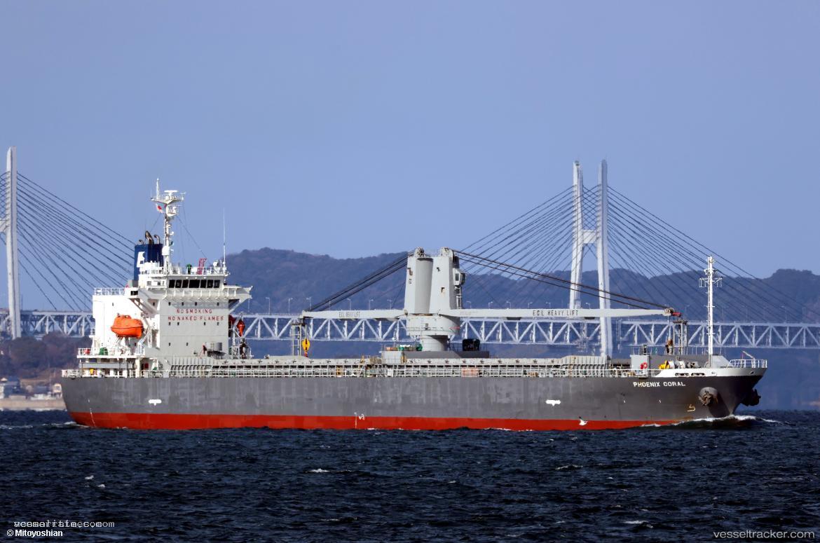 Phoenix-Coral - General Cargo Ship vessel registered in Panama