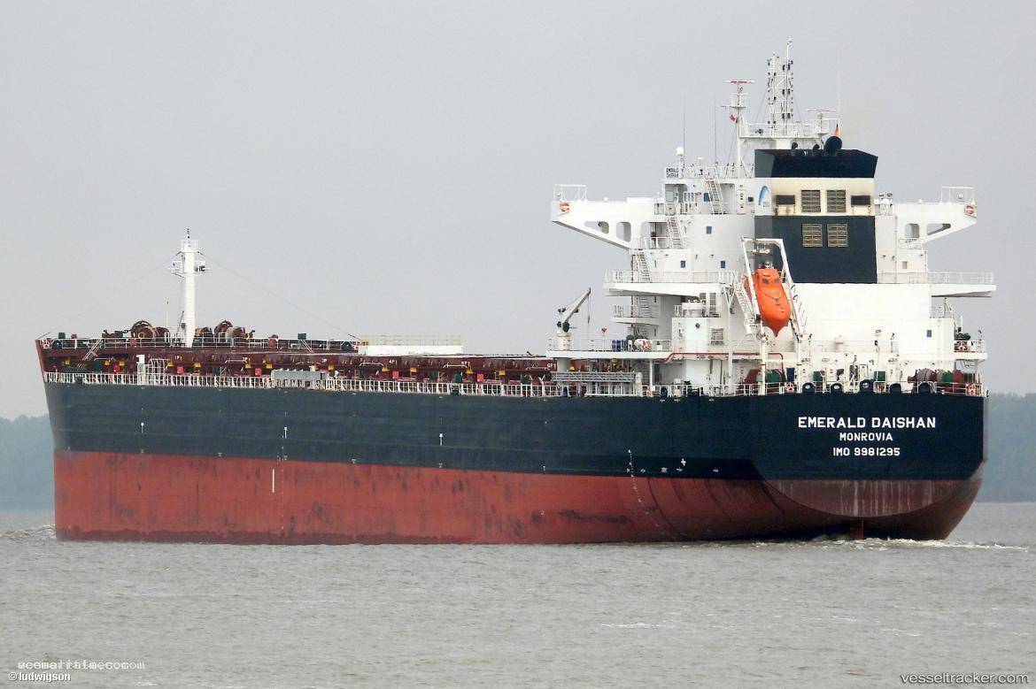Emerald-Daishan - Bulk Carrier vessel registered in Liberia