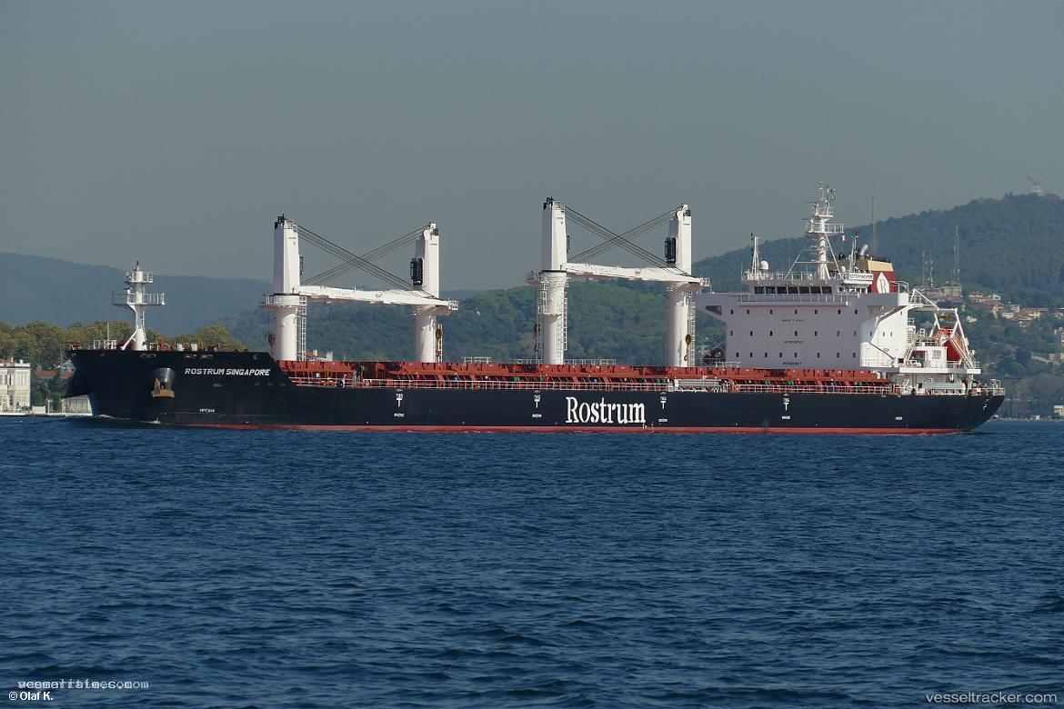 Rostrum-Singapore - Bulk Carrier vessel registered in Liberia