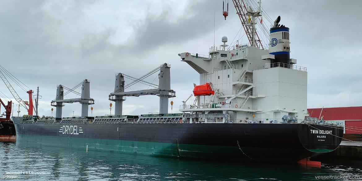 Twin-Delight - Bulk Carrier vessel registered in Marshall Islands