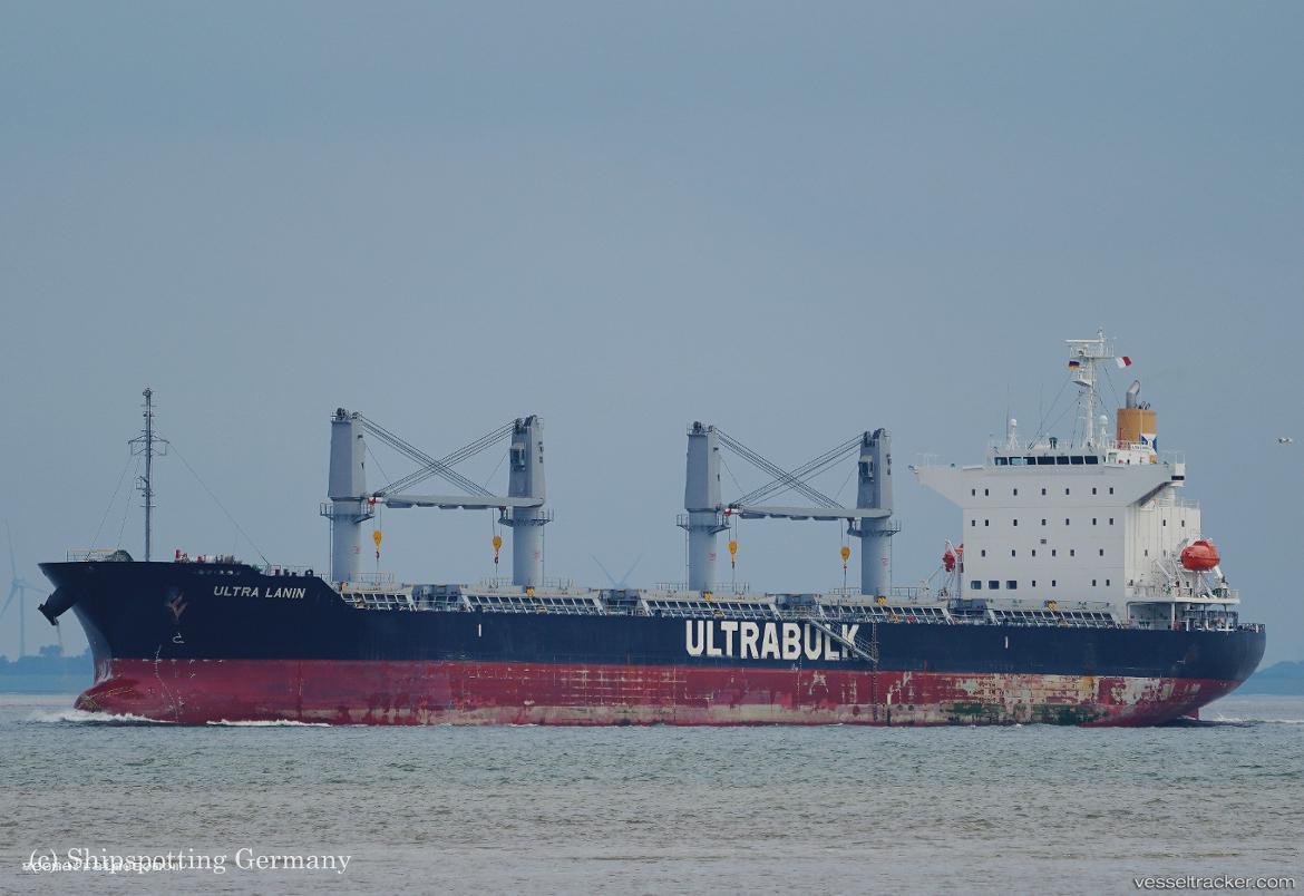 Ultra-Lanin - Bulk Carrier vessel registered in Panama