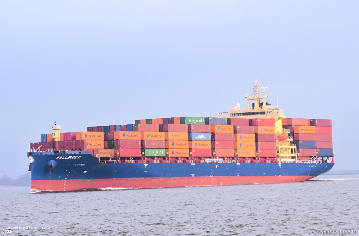 Vento-Di-Maestrale - Container Ship vessel registered in Liberia