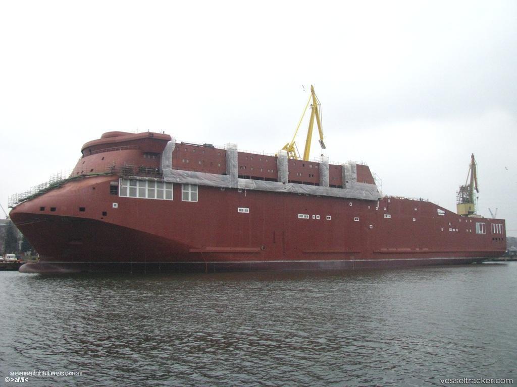 Bursztyn-Unity - Passenger Ro Ro Cargo Ship vessel registered in Cyprus