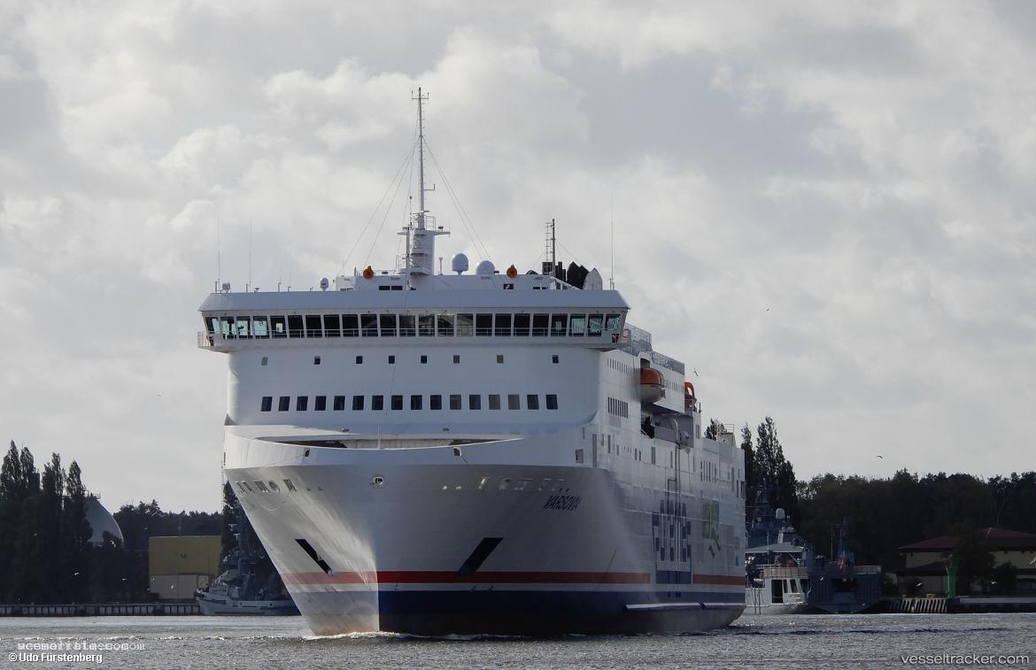 Varsovia - Passenger Ro Ro Cargo Ship vessel registered in Cyprus