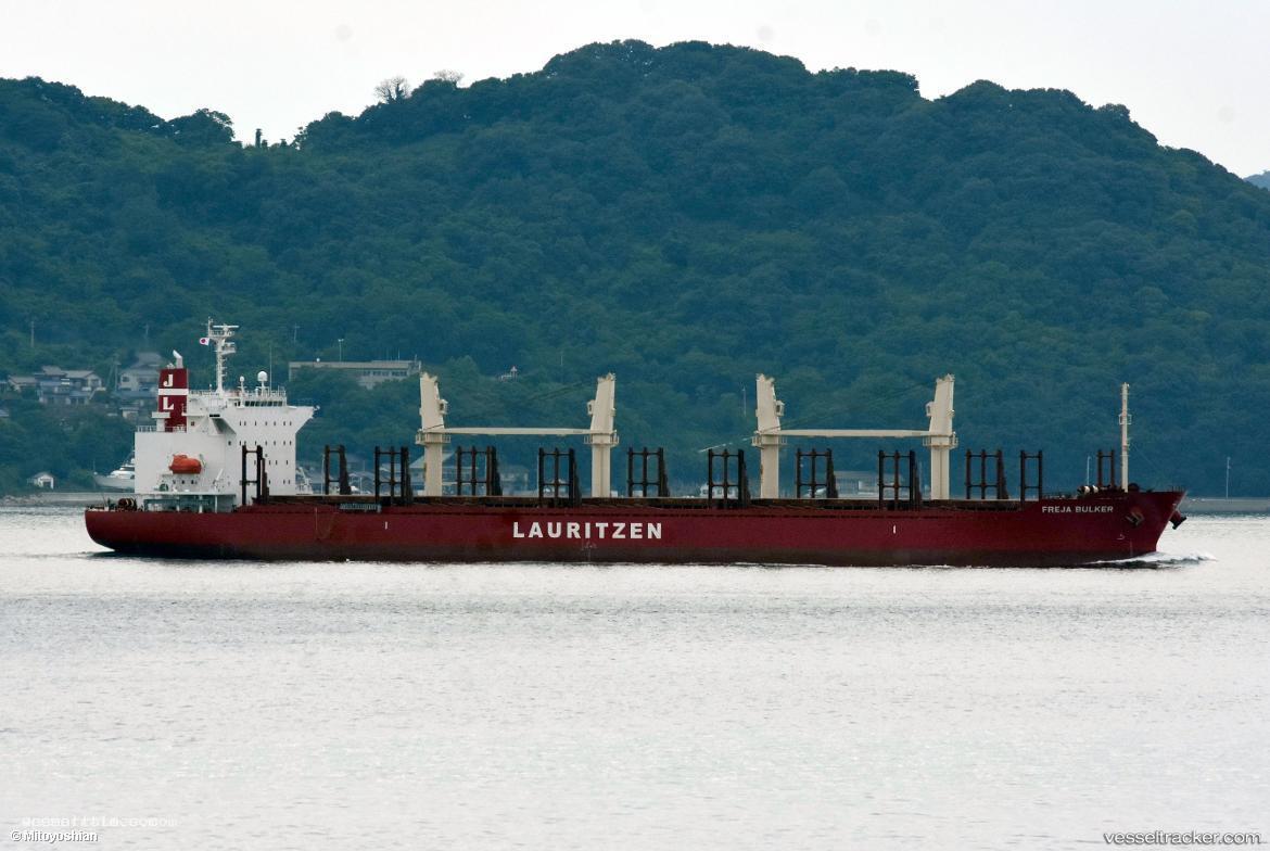 Freja-Bulker - Bulk Carrier vessel registered in Panama