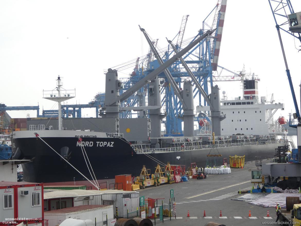Nord-Topaz - Bulk Carrier vessel registered in Panama