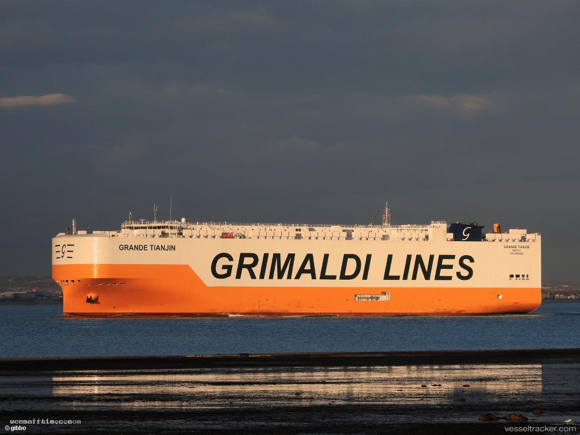 Grande-Tianjin - Vehicles Carrier vessel registered in Italy