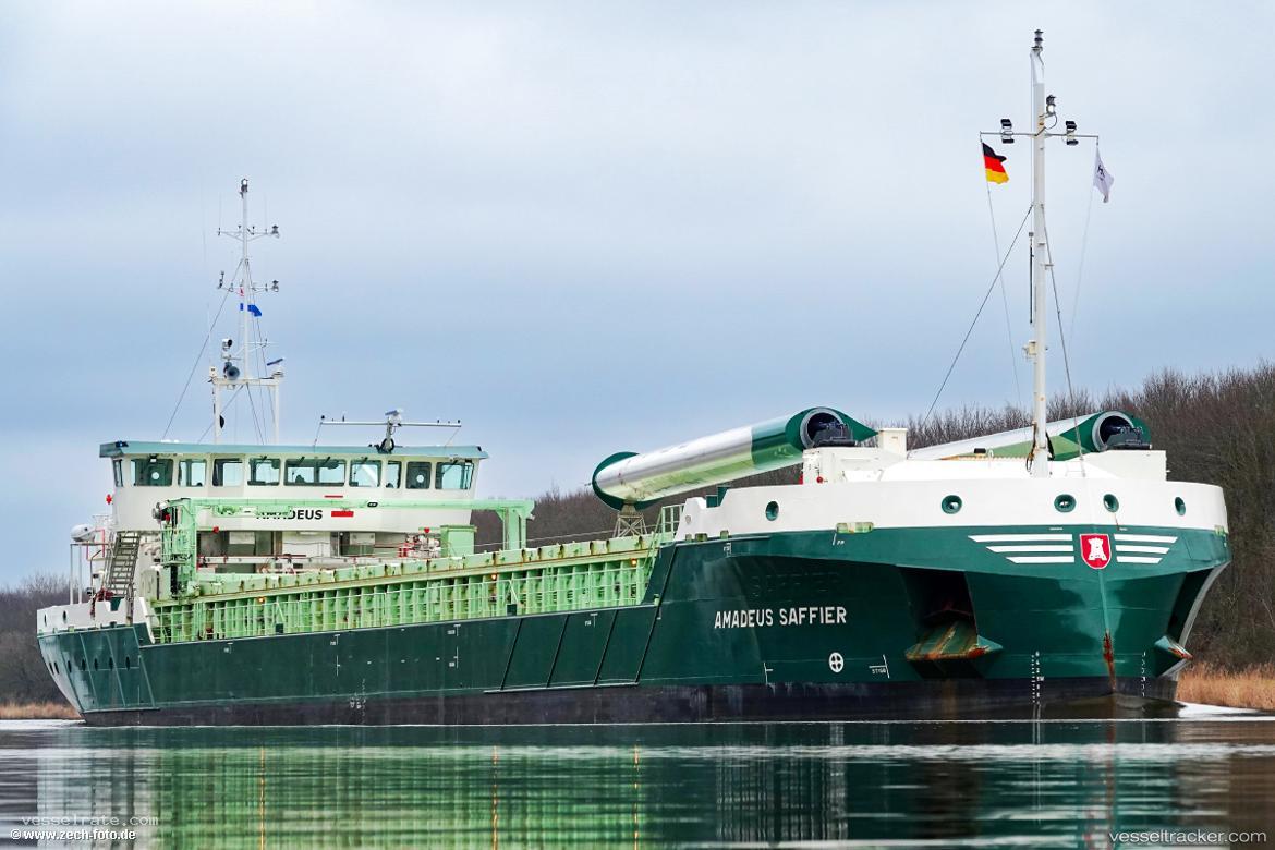 Amadeus-Saffier - General Cargo Ship